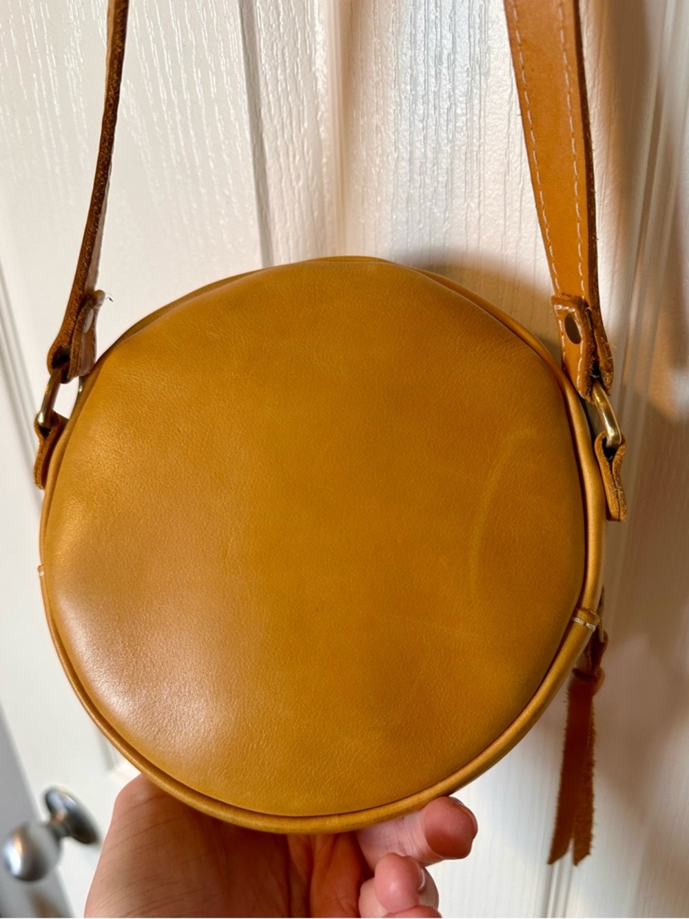 Portland Leather Circle Crossbody Bag - Mustard Yellow - Picture 3 of 4